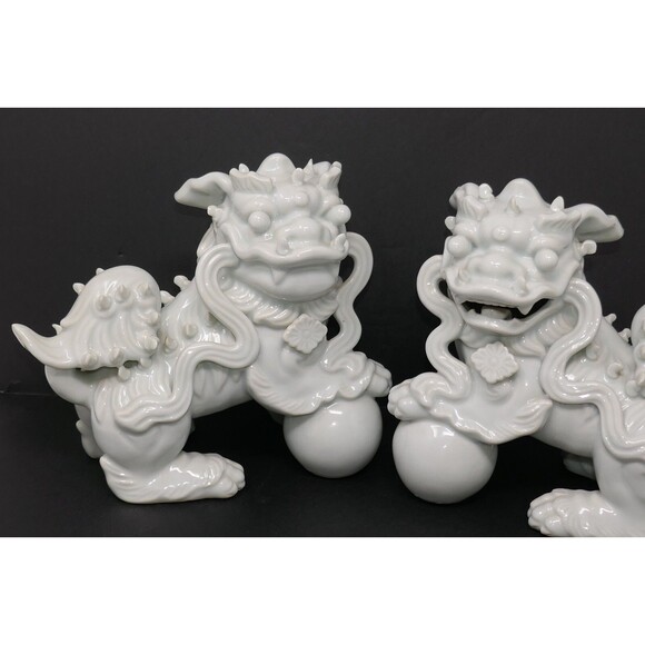 Japanese Ceramic Porcelain Guardian Foo Dogs Figurine Statues Made in Japan - Picture 2 of 16